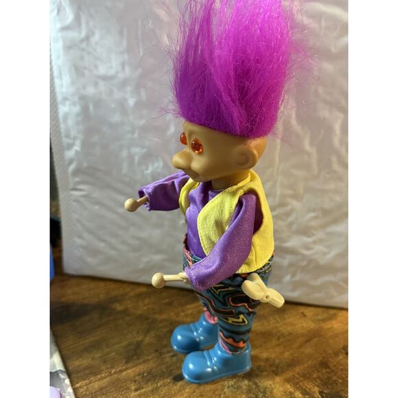 VTG 90s 9.5'' TROLL DRUMMER DOLL PINK HAIR w/ CLOTHES WIND UP ACTION WORKS - Picture 2 of 7
